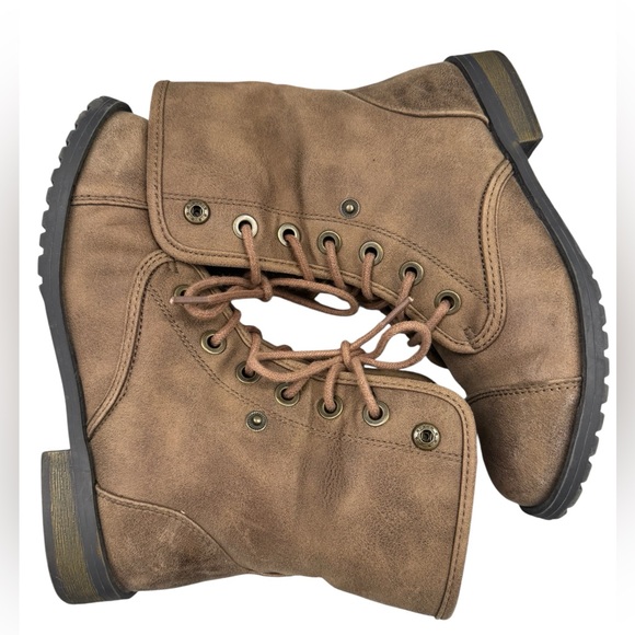 Self Esteem Tan Lace-Up Faux Fur Ankle Trim Boots Size 7 - Picture 6 of 10